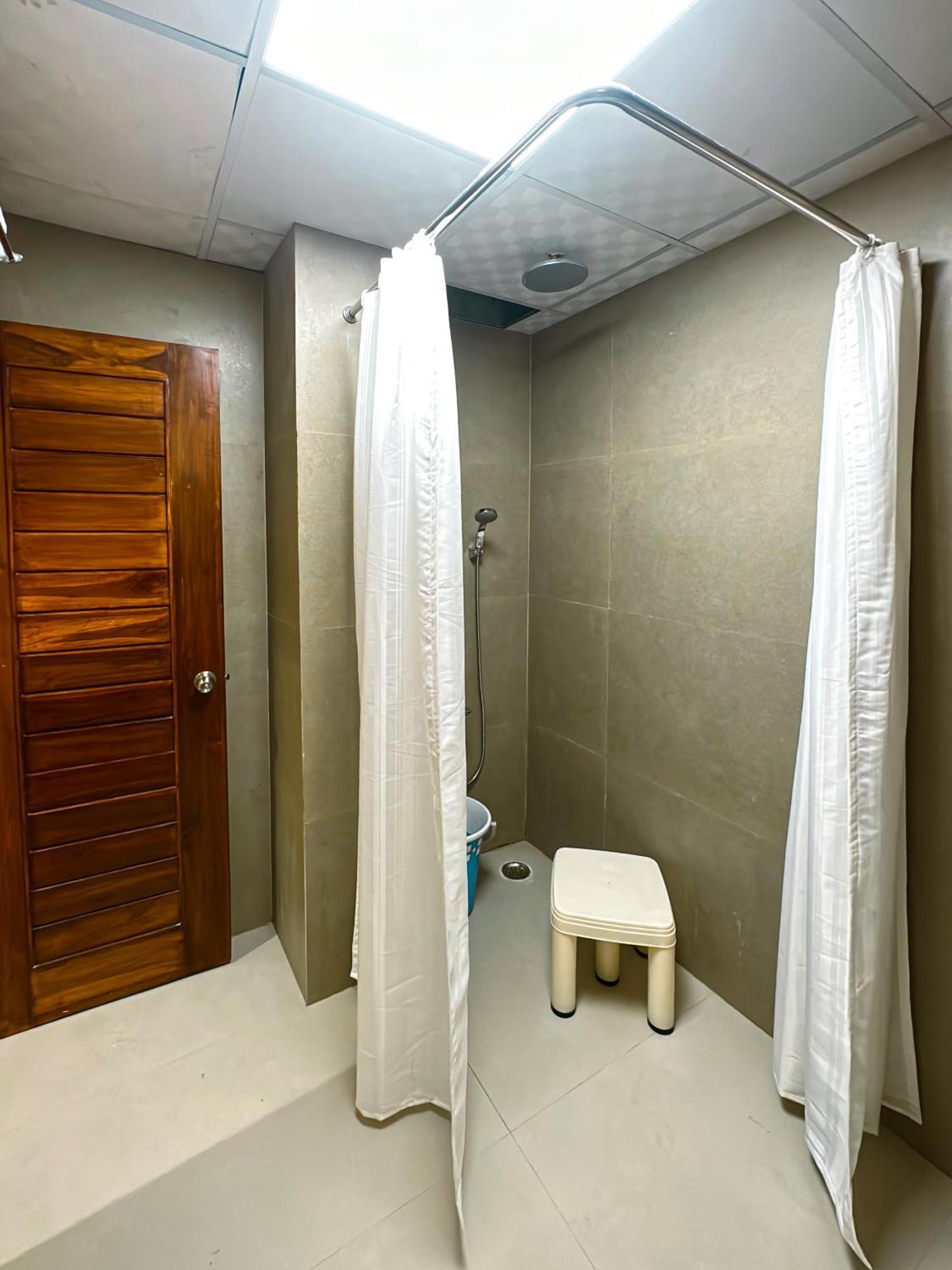 Hotel Ananda Kashi バラナシ エクステリア 写真