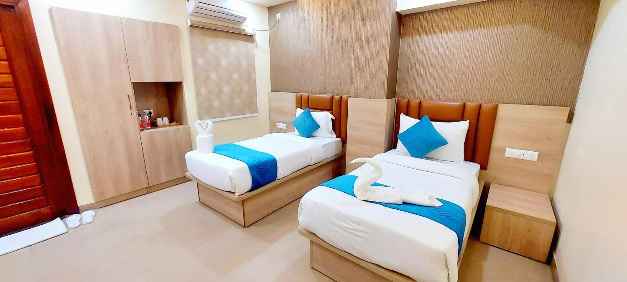 Hotel Ananda Kashi バラナシ エクステリア 写真